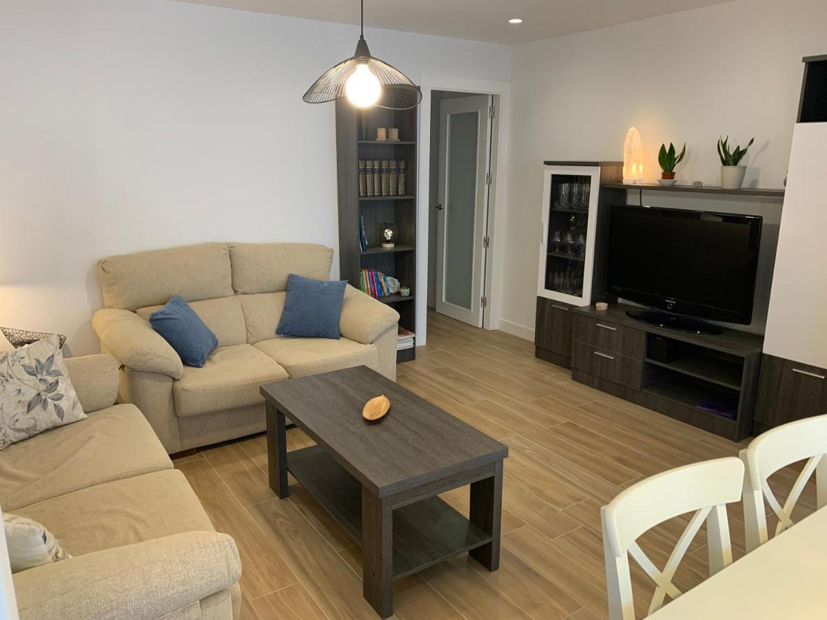 Appartamento Acogedora Casa con Patio en El Tiemblo  Esterno foto